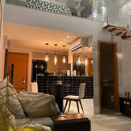 Loft Luxo Duplex Com Dois Colchoes Adicionais E Sofa Cama-2