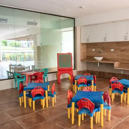 Beach Class Resort 1305 By La Playa-2