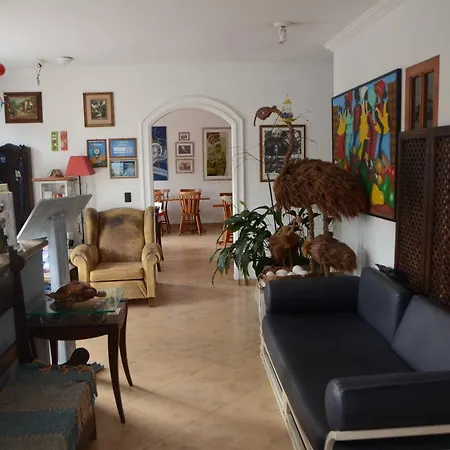 Iracemar Suites Guaruja-2