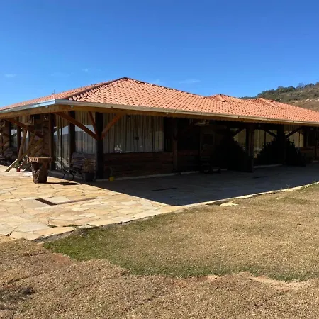 Pousada A Gruta-3