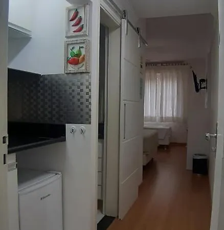 Flat Moderno No Cavalinho Branco Com Piscina Aquecida-3