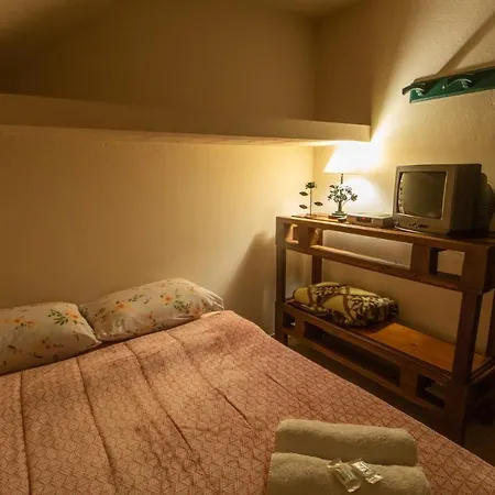 Hospedaria Recanto da Val-3