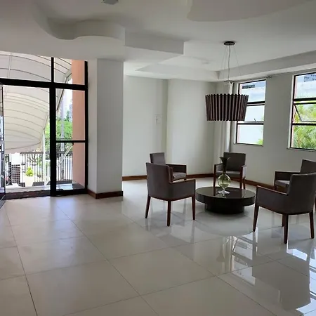 Apartamento confortável, região do Iguatemi-2