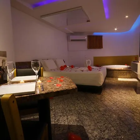 Nexos Motel Tamarineira (Adult Only)-2