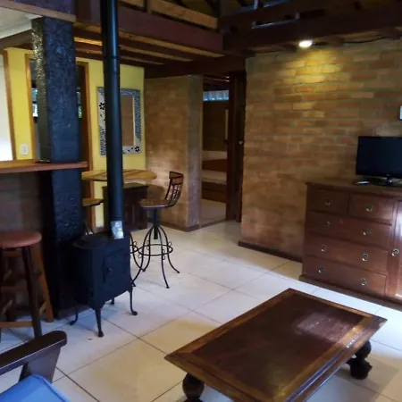 Chales Existe Um Lugar-3