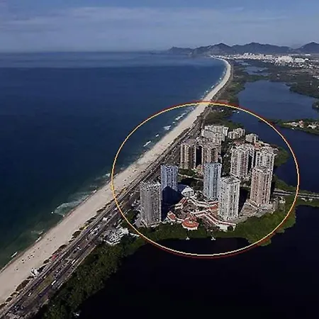 Apartment W/ Sea View And In Front Of The Beach.-3