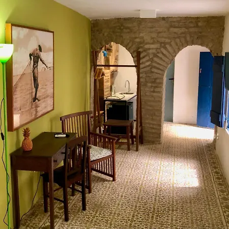 Guest House & Art Gallery-3