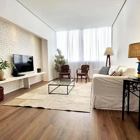 Leblon House IV-2
