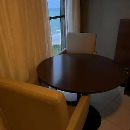 Beach Class International - Apartamento 1603-2