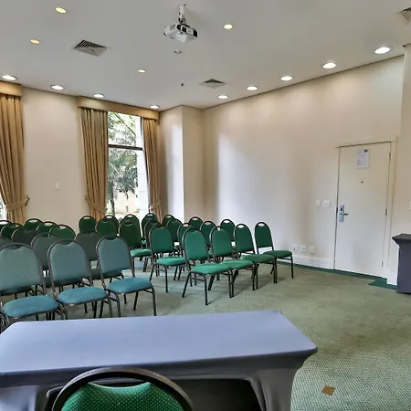 Quality Suites Vila Olimpia-2