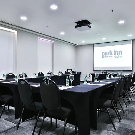 Park Inn By Radisson Berrini-3