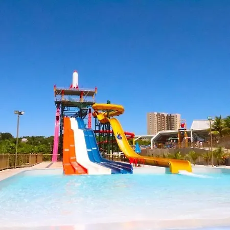 VILLAS diRoma Caldas Novas, com piscina 24h com um dia no Lagoa Quente-2