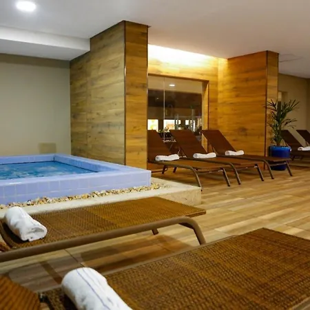 Flat No Olimpia Park Resort, 2 Quartos, Com Suite E Varanda-2