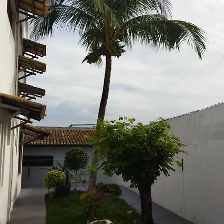 Diversao, Churrasco E Piscina - Praia De Ipitanga-2