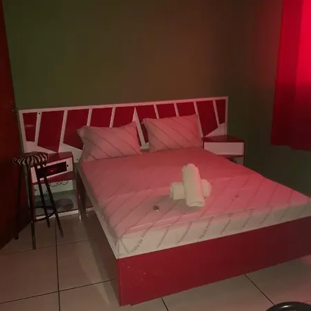 Hotel Momentos-2