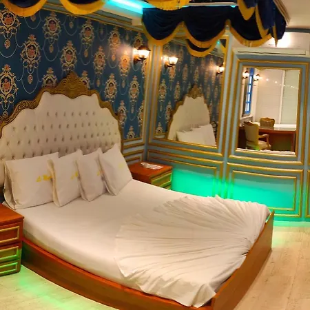 Motel Le Monde (Adults Only)-3