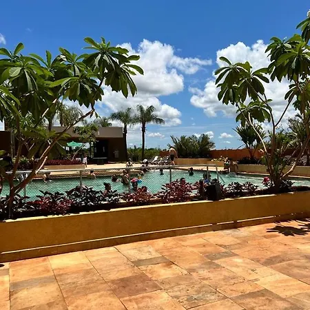 Hot Beach Suites Olimpia-3