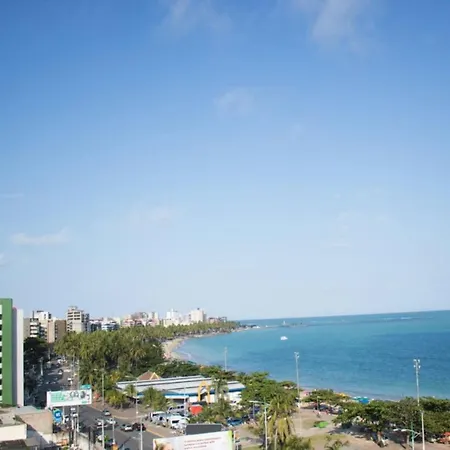 NA BEIRA MAR DE PAJUCARA - EDIFICIO NEO 2 - APARTAMENTO COM 02 QUARTOS - TEM VARANDA- VISTA LATERAL DO MAR - AVENIDA DOUTOR ANTONIO GOUVEIA 1081- CONSUMO ELETRICO É PAGO No CKECK-OUT 1KWH É 1,35 REIAS-2