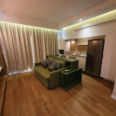 Hot Beach Suites Olimpia-3