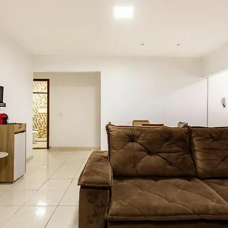 Ap 85M2 , 2Qts Com Suite , Estacionamento, Cozinha Completa , Wi-Fi 500Mb , Jr Catito-2