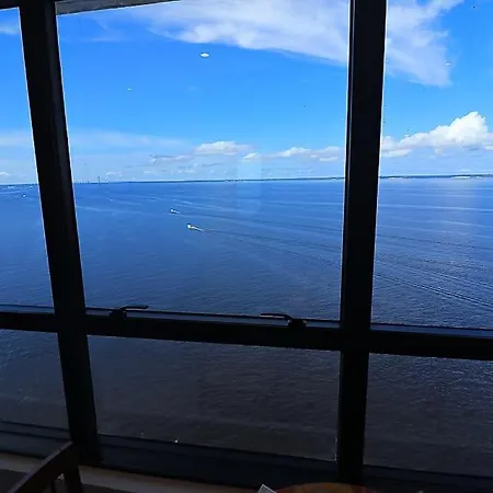 Tropical Executive Flat 1307 With View-2
