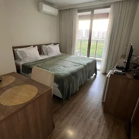 Via Premiere Suite 710B-3