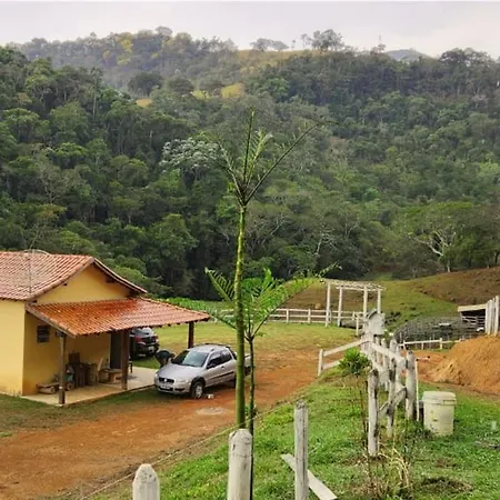 Sitio Cachoeira da Gomeira-3