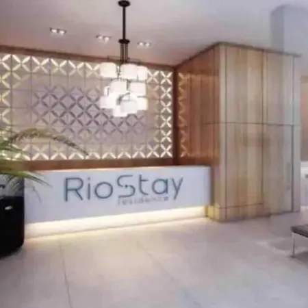 Rio Stay Flat-3