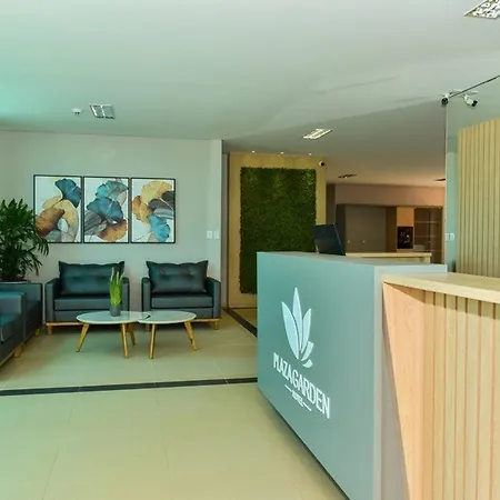 Hotel Plaza Garden-2