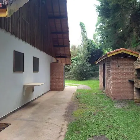 Casa Em Monte Verde-Mg Acomoda 15 Pessoas-3