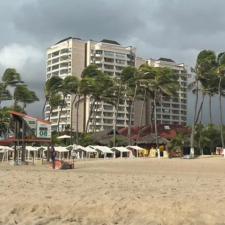 Condominio Beach Village-2