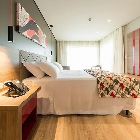 Quarto Hotel Laghetto Stilo Borges-3