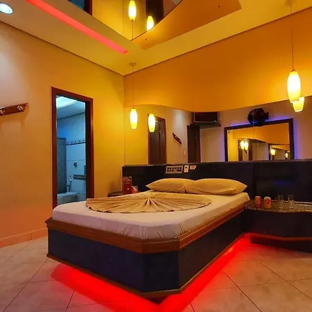 Antaris Motel Suites-2