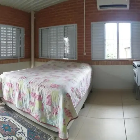 Quarto aconchegante Barão Geraldo-2