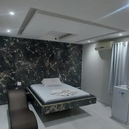 Hotel Canal Hum Comercial-2