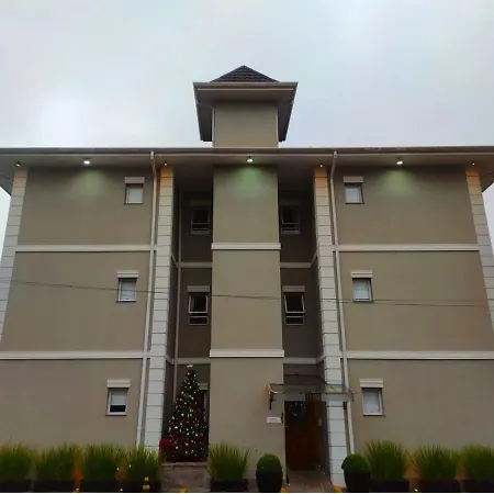 Flat em Campos do Jordão, La Bas-3
