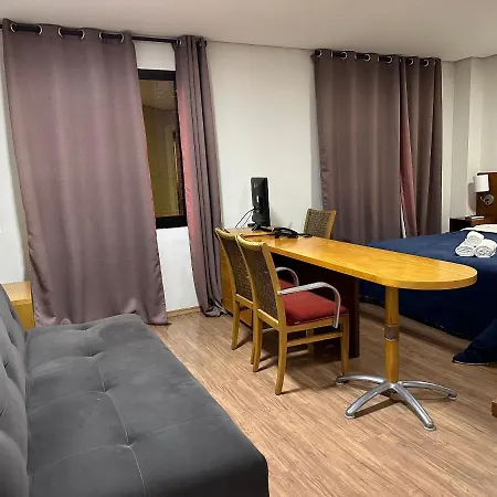 Trevizzo Hotel Mercure Moema-2