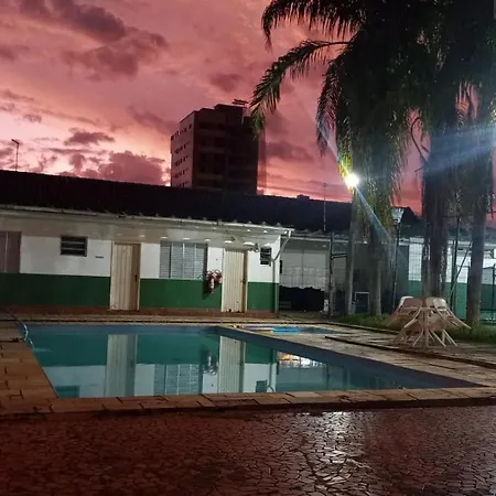 Pousada Praia Grande - Rua Ernesto Vergara ,511-2