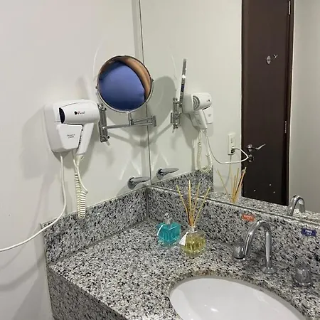 Via Premiere Suite 305 B-3
