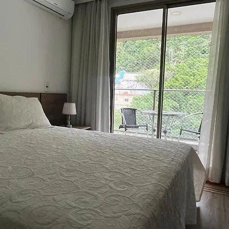 Via Premiere Suite 305 B-2