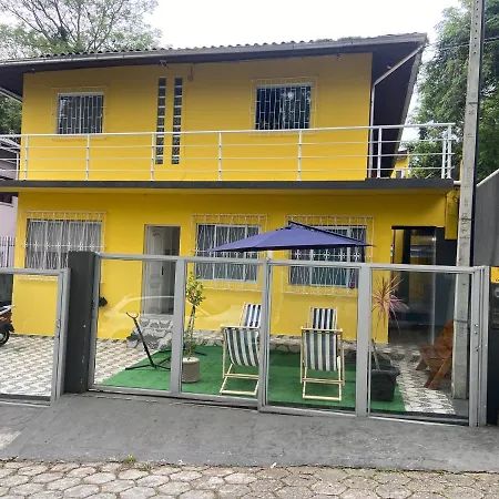 República Descolada! Ótima localização! Quarto p/ casal!-3