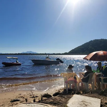 Pousada E Restaurante Frente Ao Mar-3