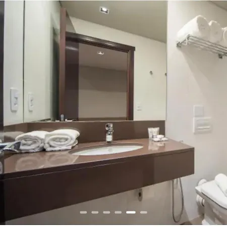 Quarto No Hotel Laghetto Stillo Da Borges-2