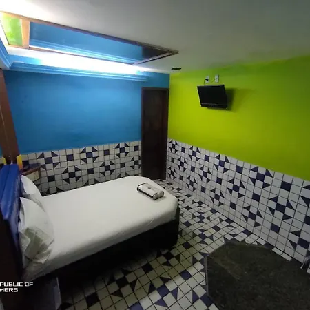 Motel Estoril (Adults Only)-3