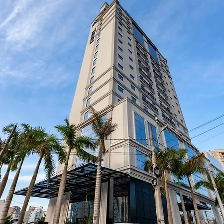 Tri Hotel Premium Itapema-2