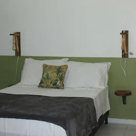 Villa Encantos do Paraíso 50mts da lagoa-2