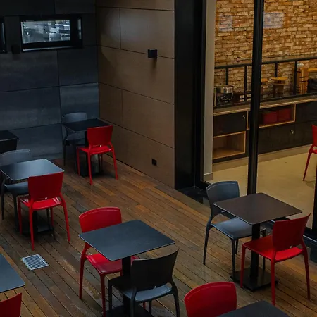 Hotel Moov Porto Alegre-3