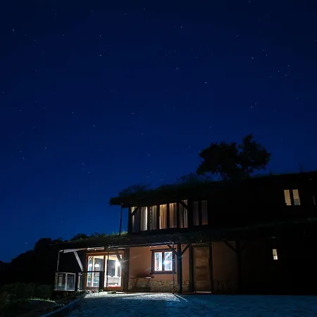 Eco Lodge de Construção Natural com Vista Panorâmica-2