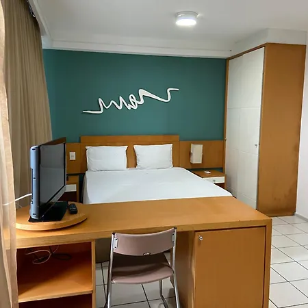 Praia Do Canto Apart Hotel-3