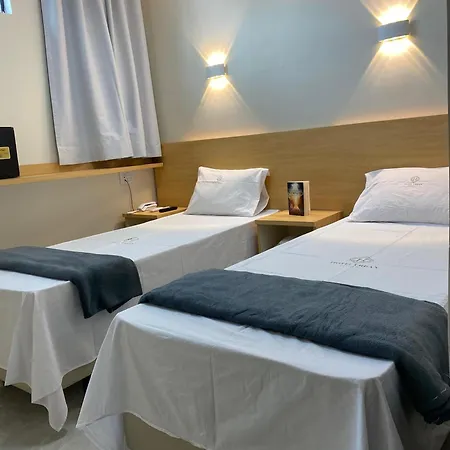 Hotel Urban-2